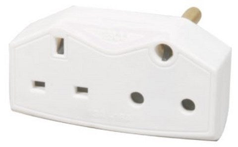 Elec Mts.prepac Adaptor Univ 1 x 16-1 x 13A