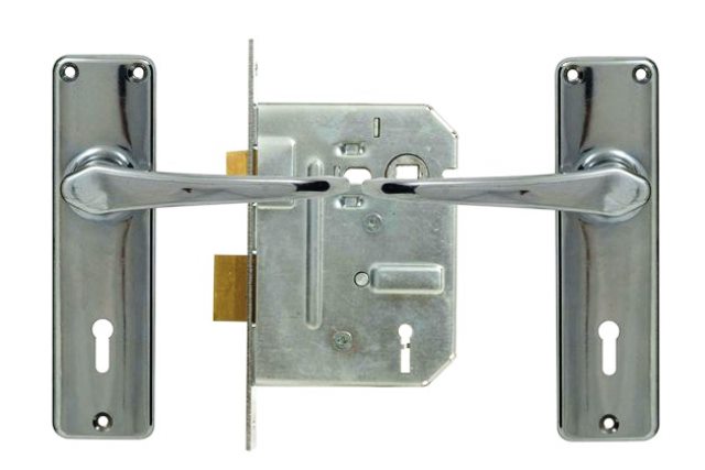 LOCKSET 2LEVER CHROME PLATED SABS