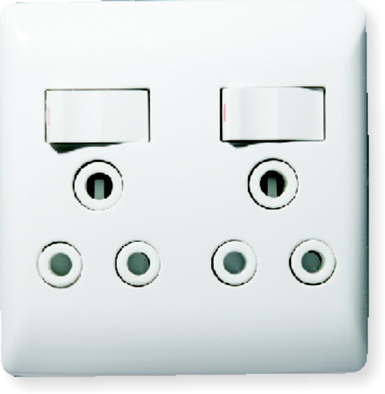 ELEC MTS.PREPAC SOCKET DOUBLE 4X4 DIAMON